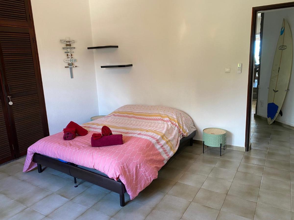 Villa & Bungalow 'Coco Des Sables' Les Pieds Dans L'Eau ลาซาลีน เลอแบ็ง ภายนอก รูปภาพ