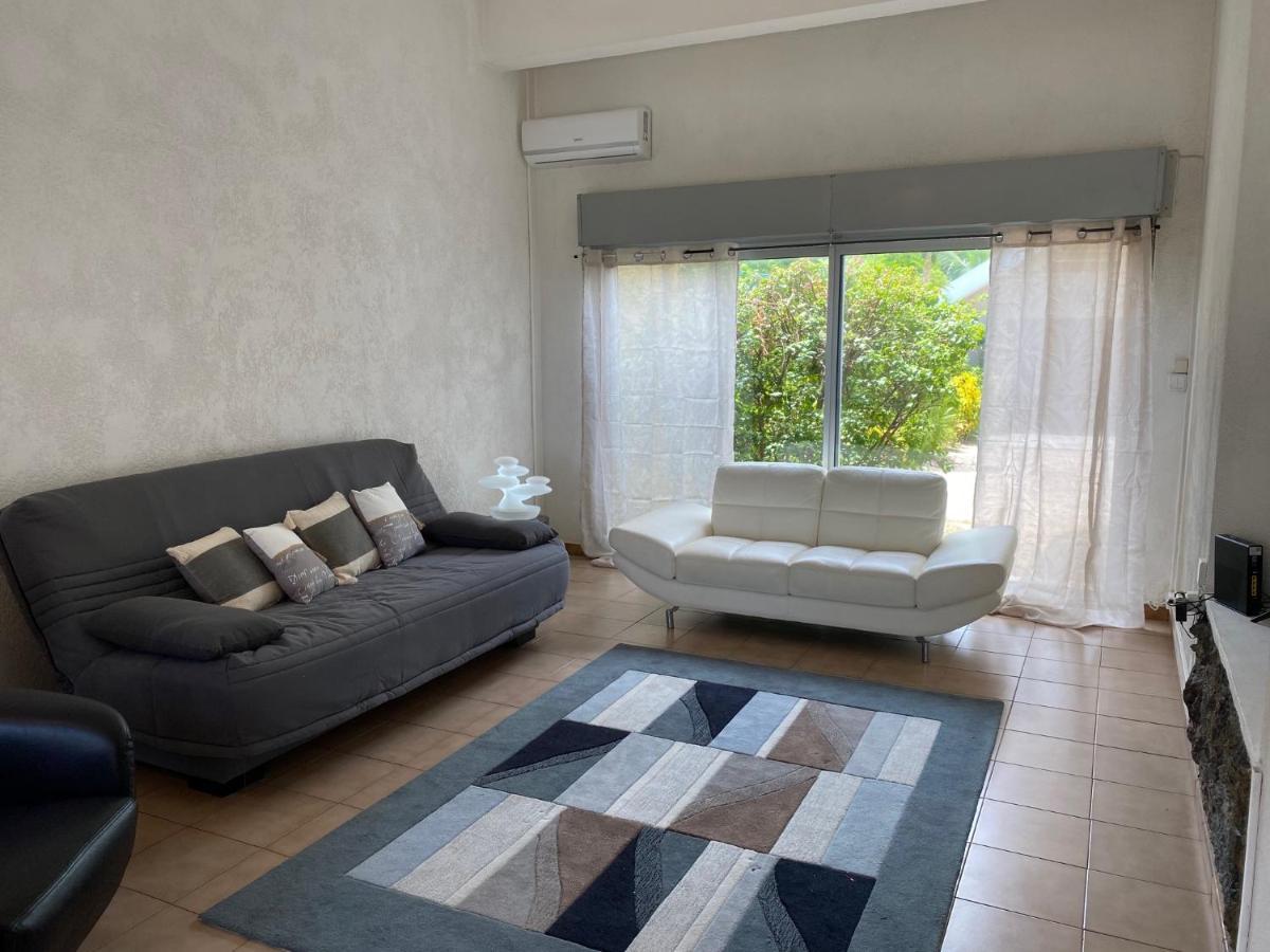 Villa & Bungalow 'Coco Des Sables' Les Pieds Dans L'Eau ลาซาลีน เลอแบ็ง ภายนอก รูปภาพ