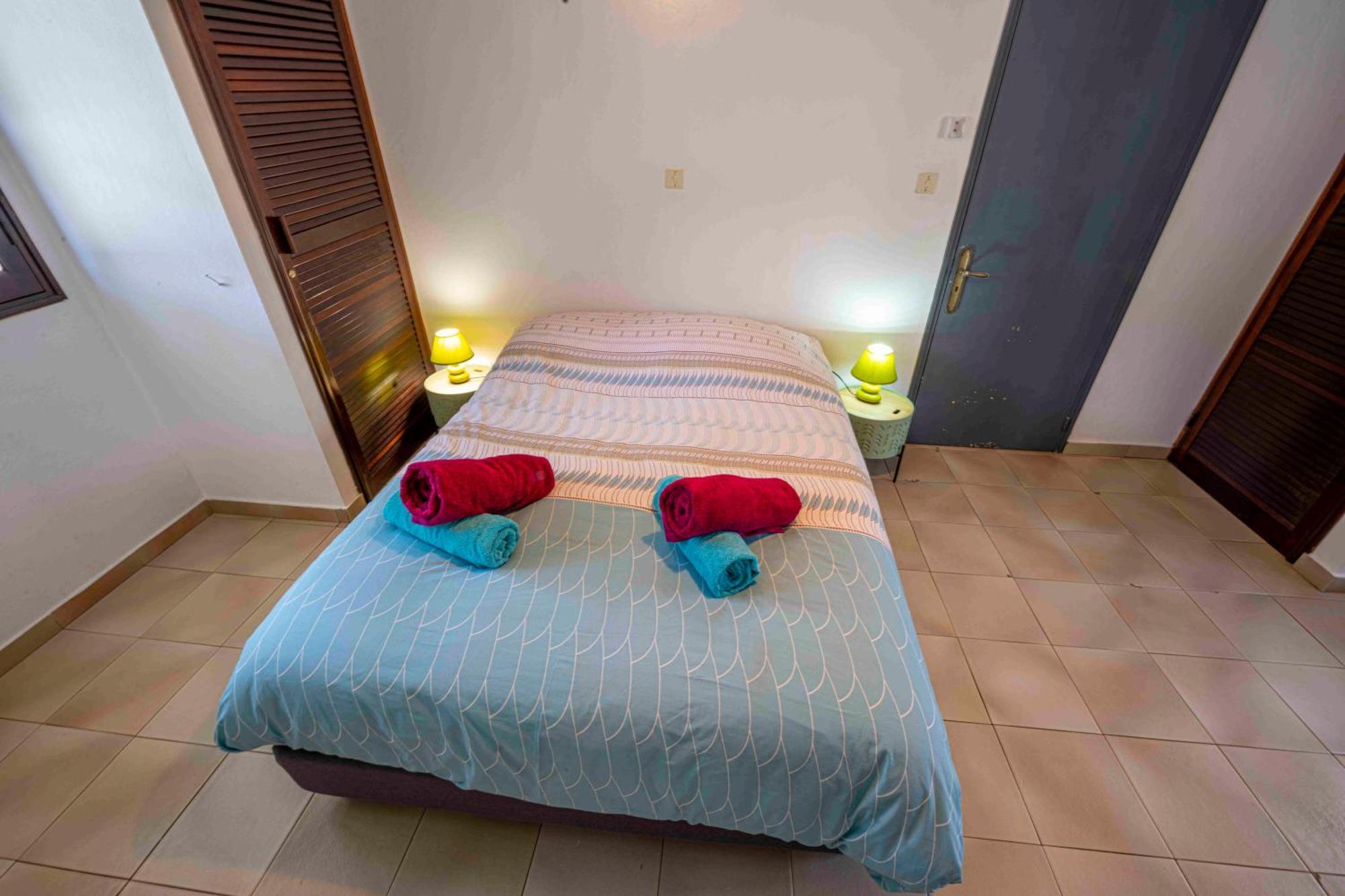 Villa & Bungalow 'Coco Des Sables' Les Pieds Dans L'Eau ลาซาลีน เลอแบ็ง ภายนอก รูปภาพ