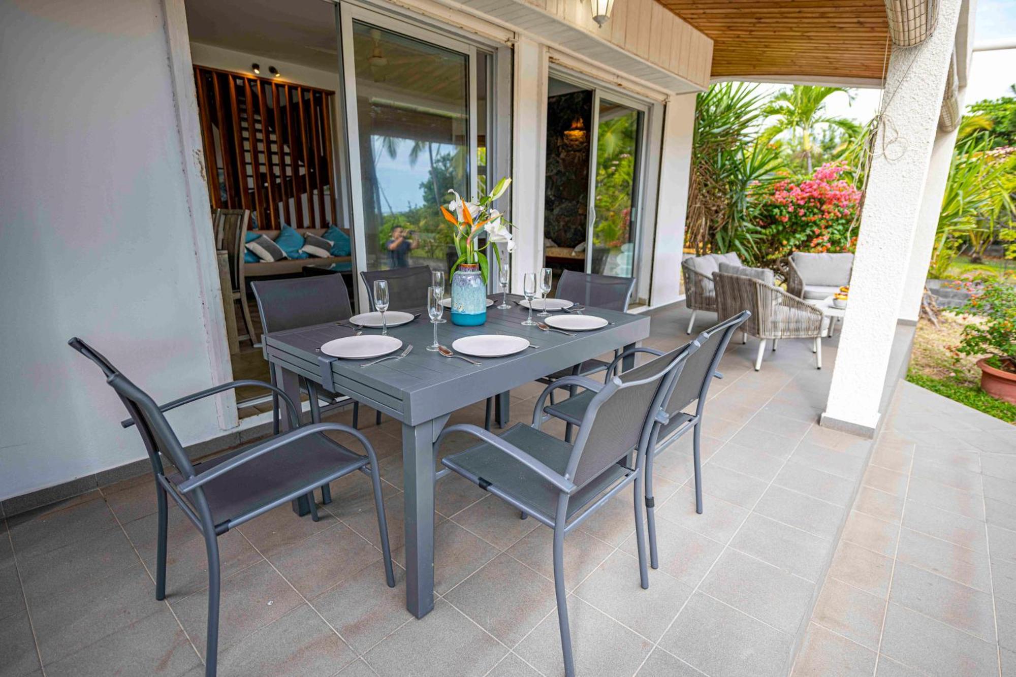 Villa & Bungalow 'Coco Des Sables' Les Pieds Dans L'Eau ลาซาลีน เลอแบ็ง ภายนอก รูปภาพ