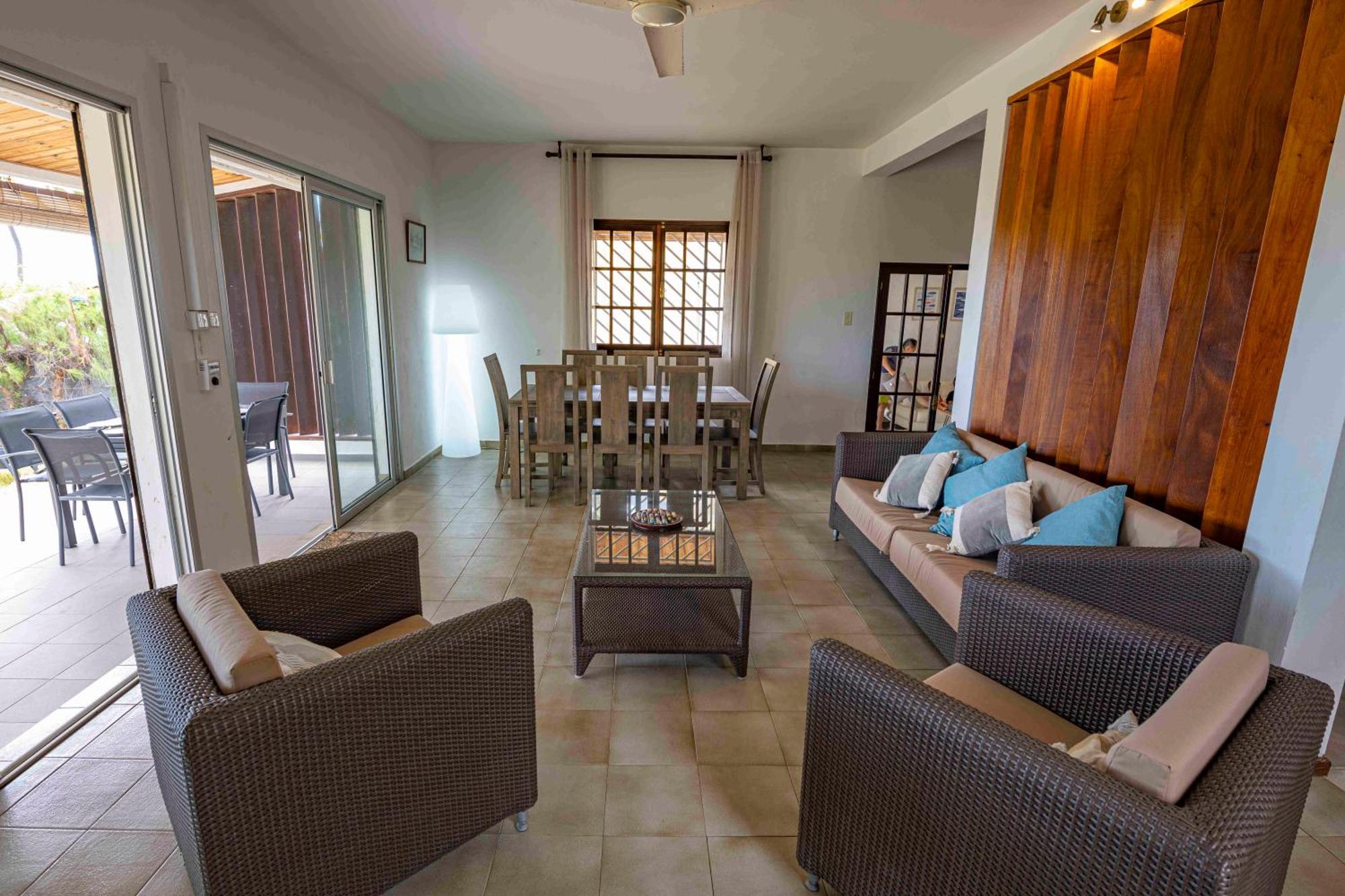 Villa & Bungalow 'Coco Des Sables' Les Pieds Dans L'Eau ลาซาลีน เลอแบ็ง ภายนอก รูปภาพ